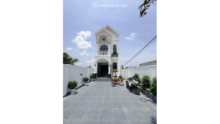 Villa vườn hiếm 6x33m ngay chợ Long Thượng – sân cực rộng, nhìn là mê. Giá full 4Ty250. SHR Hoàn Công